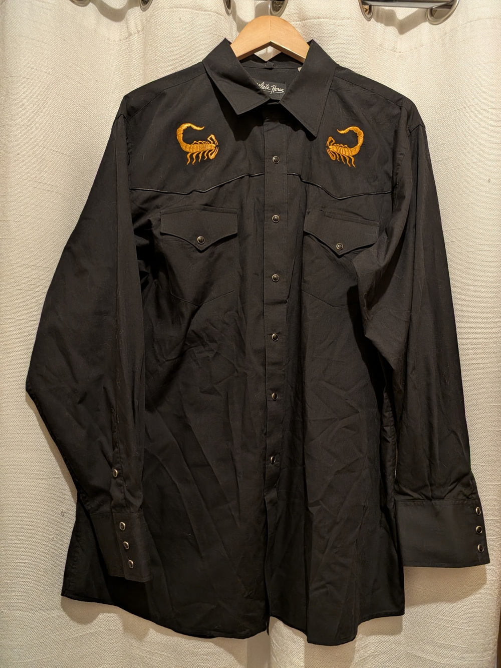 White Horse Black Western Shirt with Gold Scorpion Embroidery Size XL Snap - Picture 5 of 15
